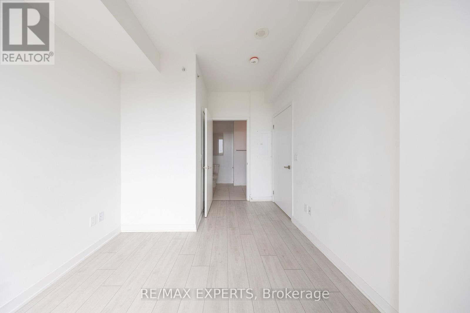 120 - 31 Tippett Road, Toronto, Ontario  M3H 0C8 - Photo 19 - C13547260