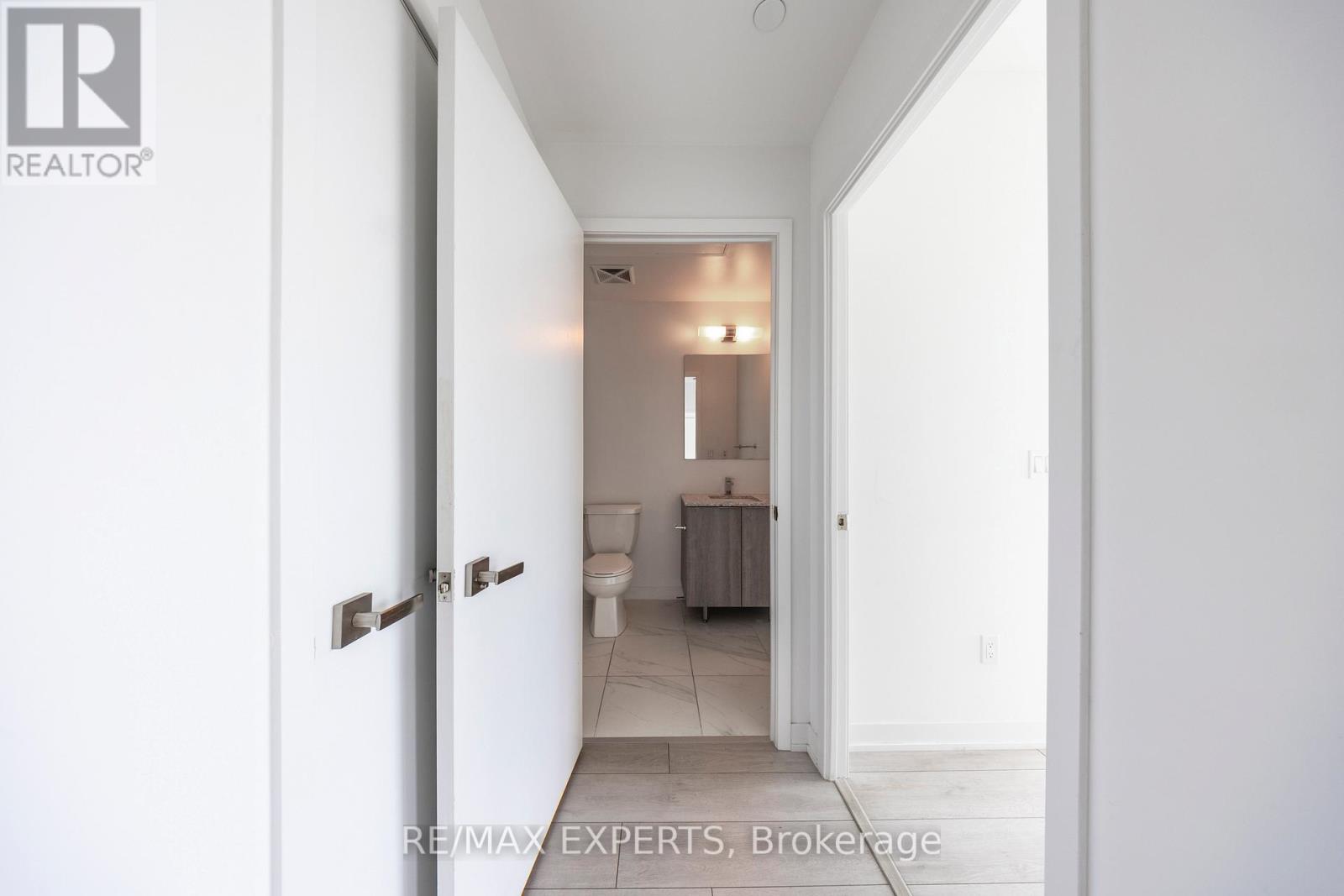 120 - 31 Tippett Road, Toronto, Ontario  M3H 0C8 - Photo 8 - C13547260