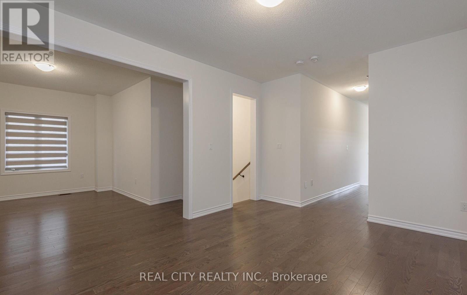 202 Doug Finney Street, Oshawa, Ontario  L1K 3G3 - Photo 10 - E13547270