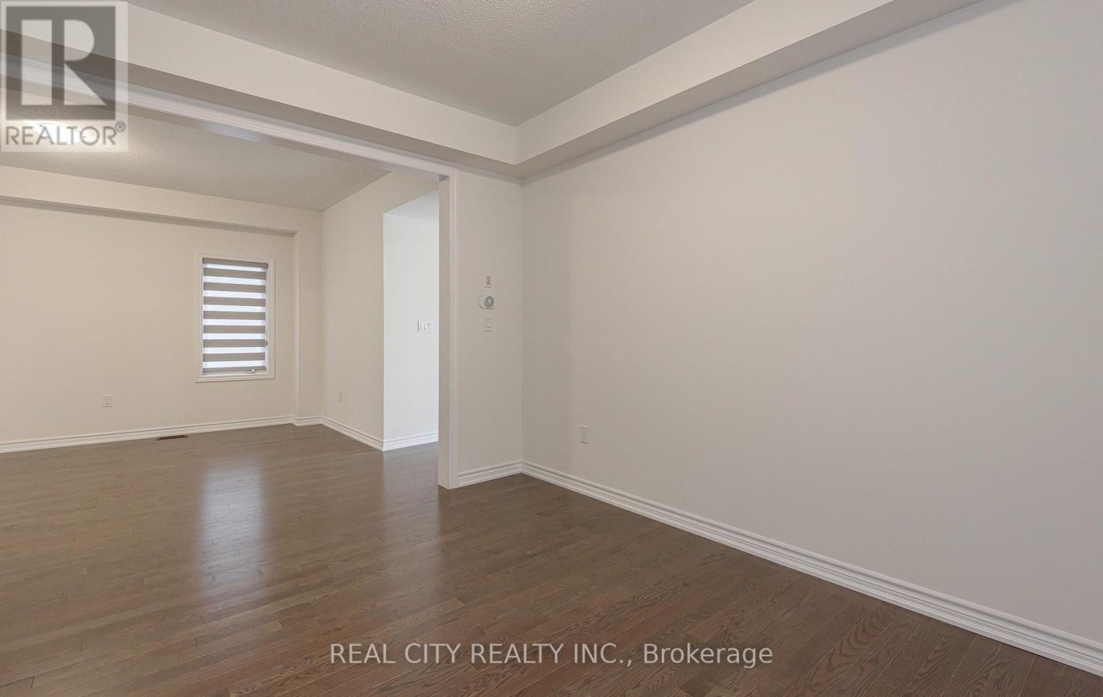 202 Doug Finney Street, Oshawa, Ontario  L1K 3G3 - Photo 12 - E13547270