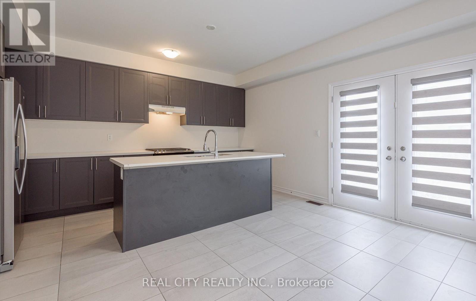 202 Doug Finney Street, Oshawa, Ontario  L1K 3G3 - Photo 13 - E13547270