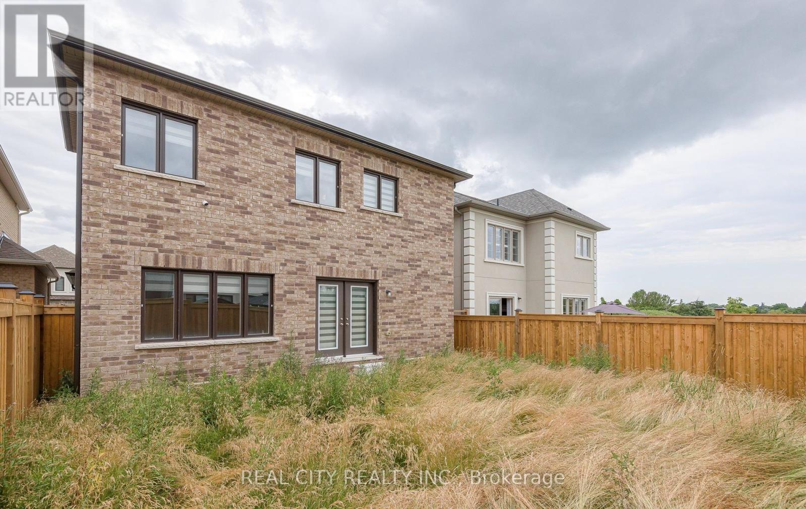 202 Doug Finney Street, Oshawa, Ontario  L1K 3G3 - Photo 44 - E13547270