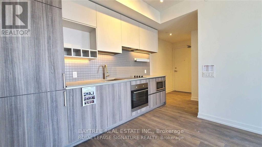 4512 - 898 Portage Parkway, Vaughan, Ontario  L4K 0J6 - Photo 2 - N13547246