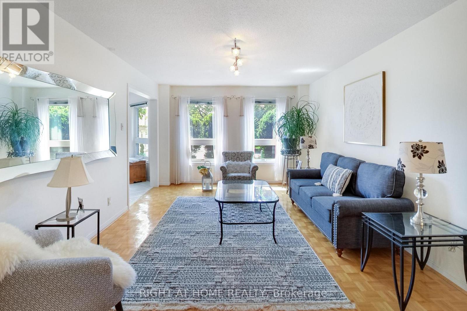 41 Bloomfield Trail, Richmond Hill, Ontario  L4E 2K5 - Photo 21 - N13547314
