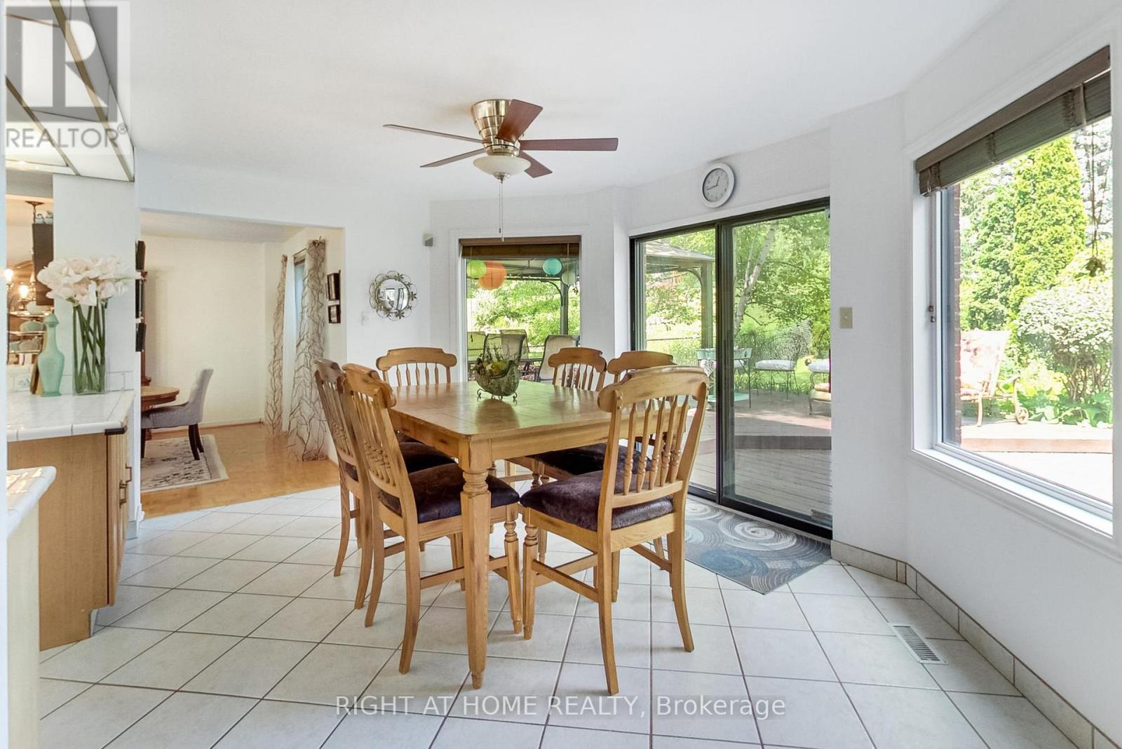 41 Bloomfield Trail, Richmond Hill, Ontario  L4E 2K5 - Photo 24 - N13547314