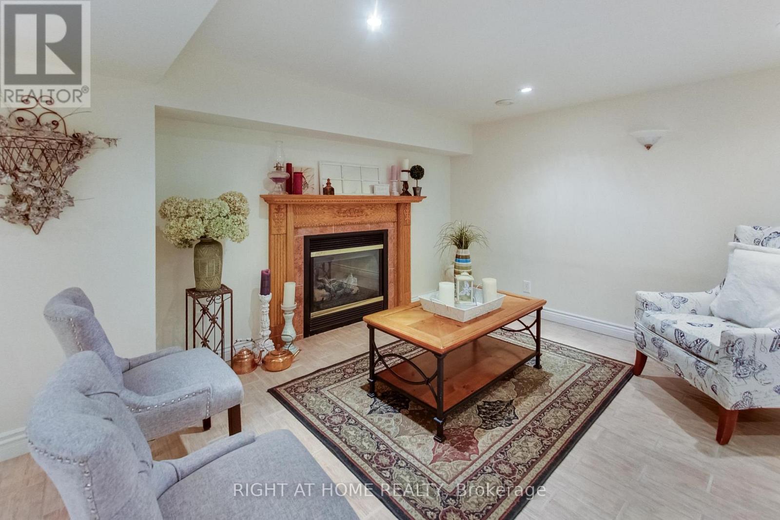 41 Bloomfield Trail, Richmond Hill, Ontario  L4E 2K5 - Photo 43 - N13547314