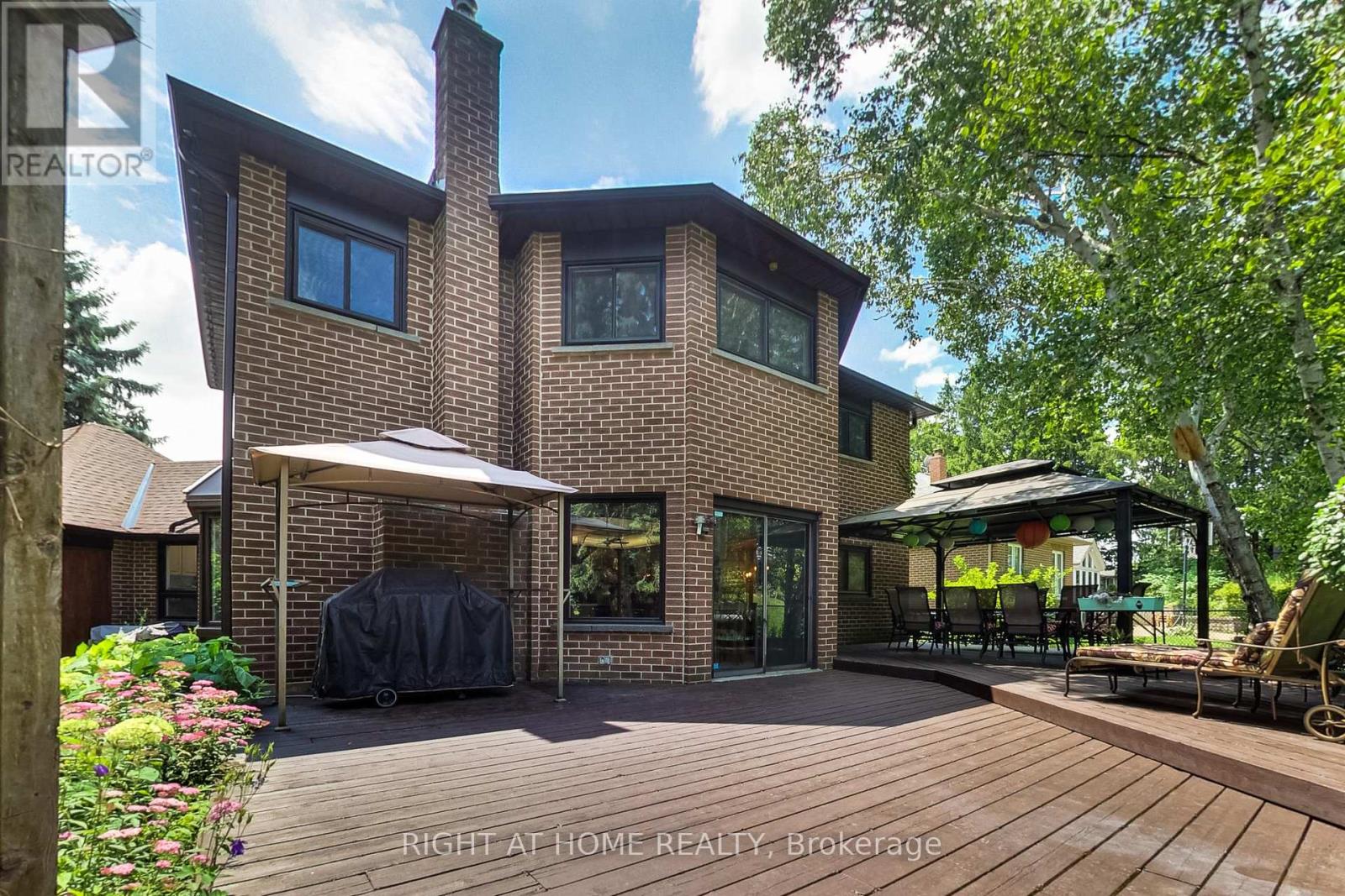 41 Bloomfield Trail, Richmond Hill, Ontario  L4E 2K5 - Photo 5 - N13547314