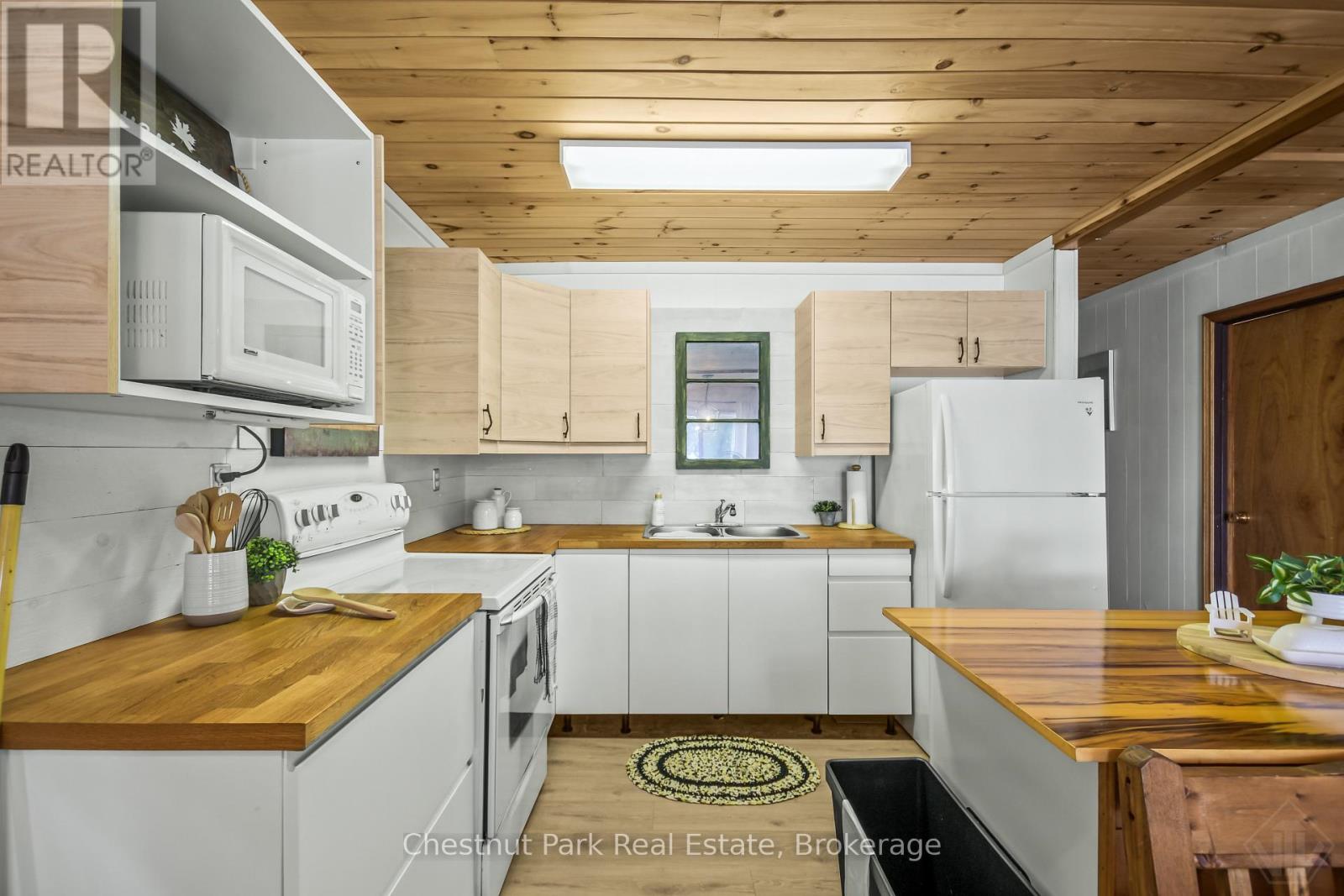254 Chapman Drive W, Magnetawan, Ontario  P0A 1P0 - Photo 27 - X13547278