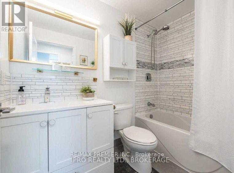 411 - 3391 Bloor Street W, Toronto, Ontario M8X 1G3 - Photo 7 - W13547324