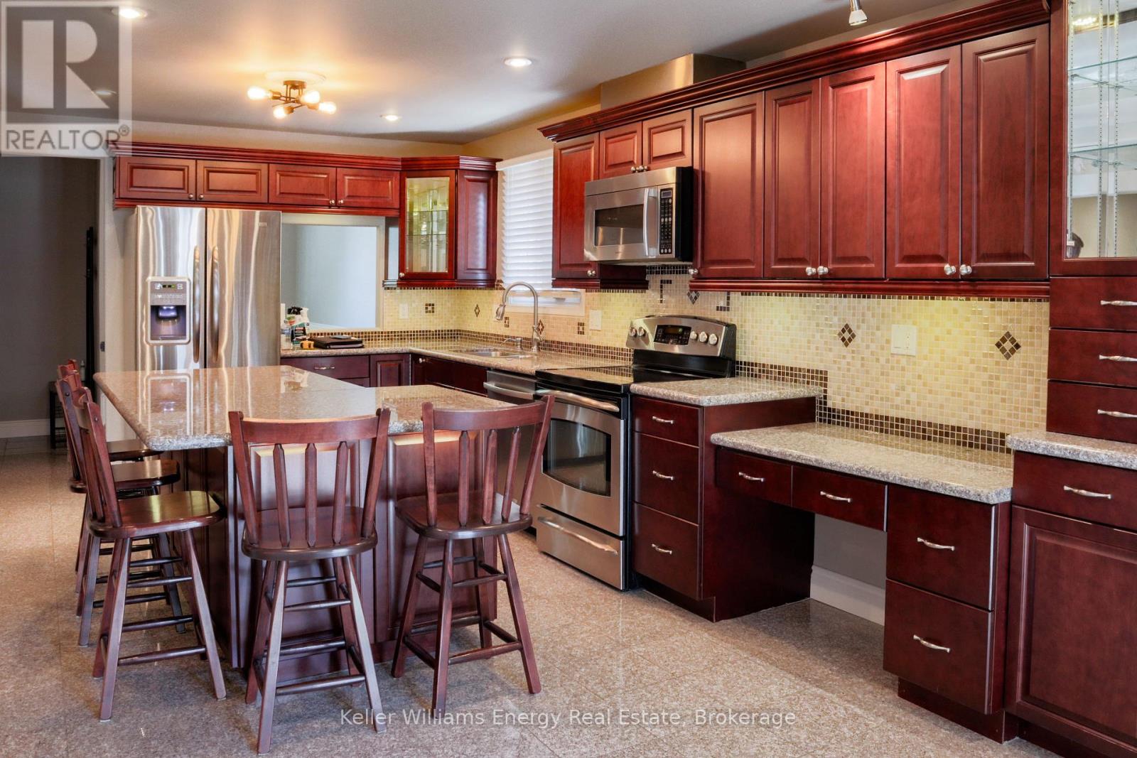 Unit 1 - 349 Adelaide Avenue W, Oshawa, Ontario  L1J 2R7 - Photo 4 - E13547370