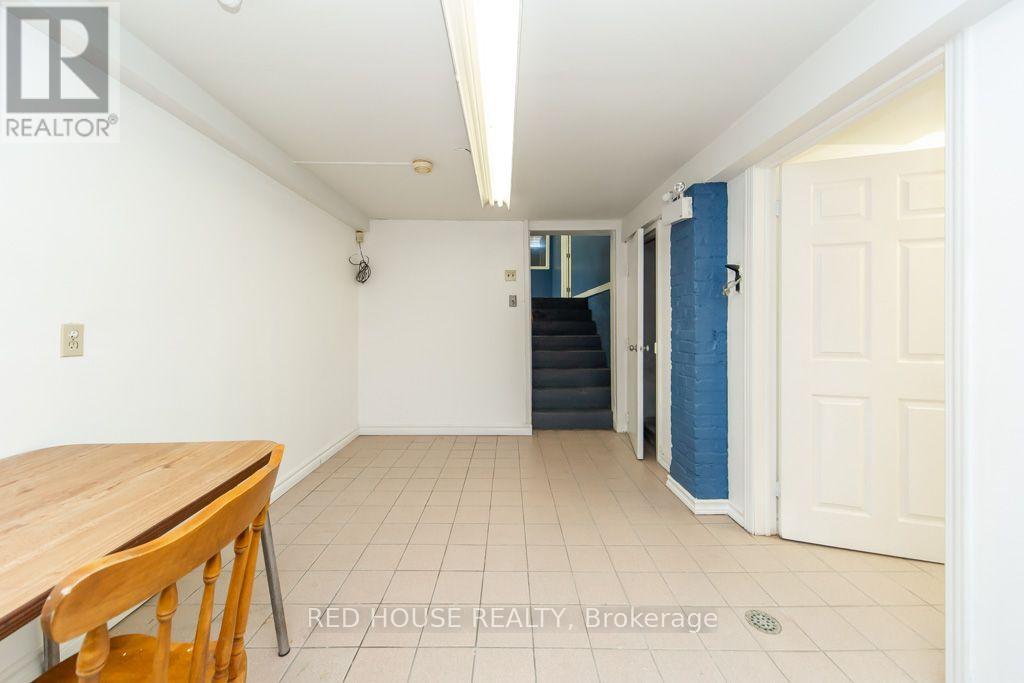 658 Vaughan Road, Toronto, Ontario  M6E 2Y5 - Photo 20 - C13547354