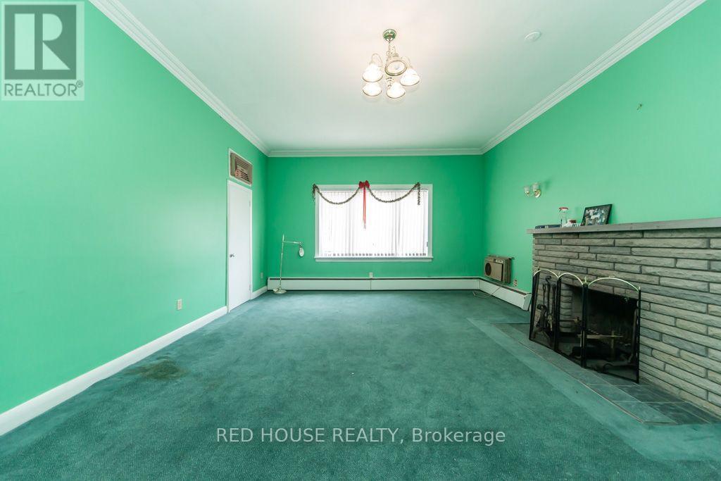 658 Vaughan Road, Toronto, Ontario  M6E 2Y5 - Photo 27 - C13547354