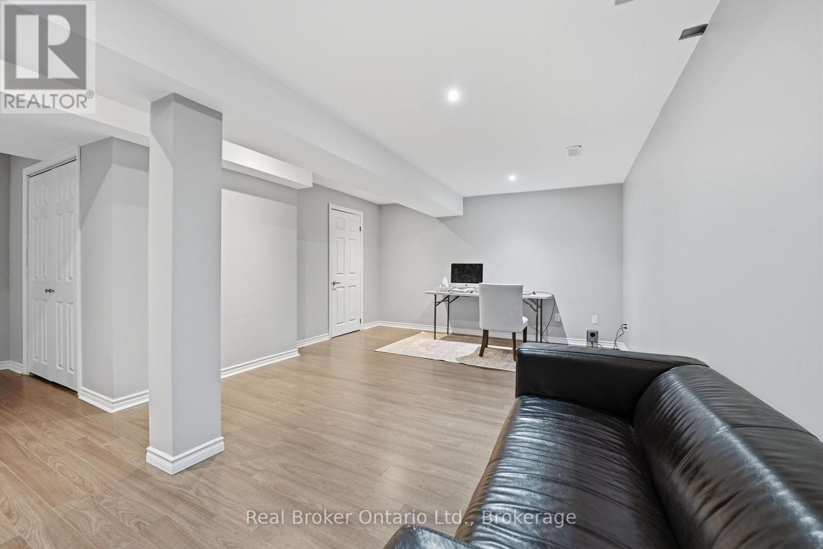 3293 Steeplechase Drive, Burlington, Ontario  L7M 0N7 - Photo 38 - W13547330