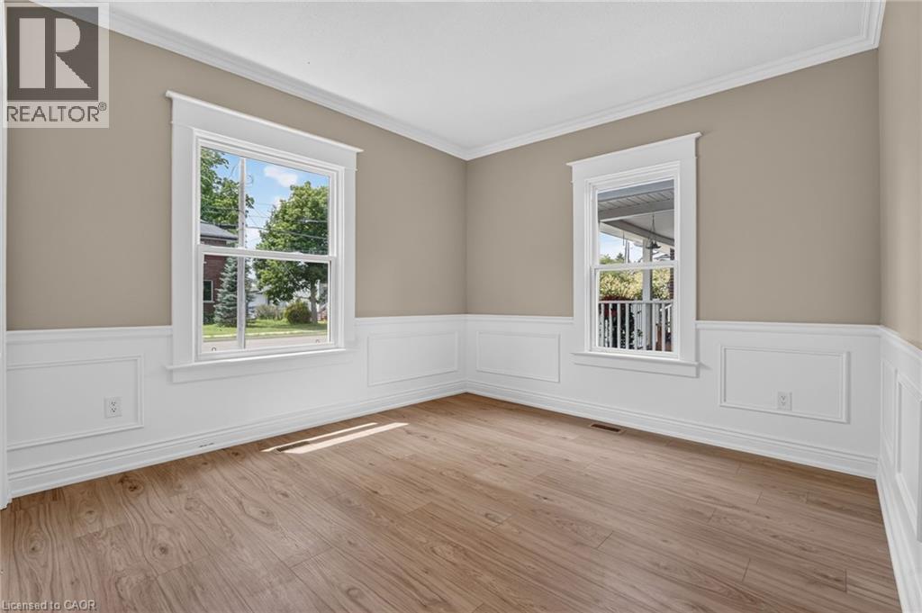 317 Alder Street W, Haldimand County, Ontario  N1A 1R7 - Photo 14 - 40843583
