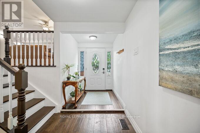 646 Blue Forest Hill, Burlington, Ontario  L7L 4H3 - Photo 7 - W13495622