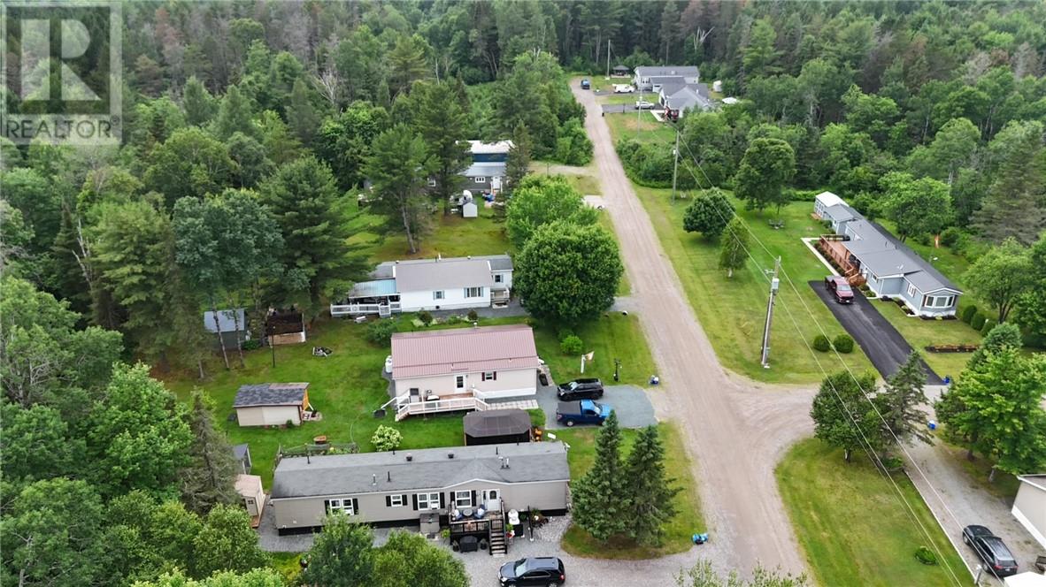 15 Pinewood, Massey, Ontario  P0P 1P0 - Photo 5 - 2129128