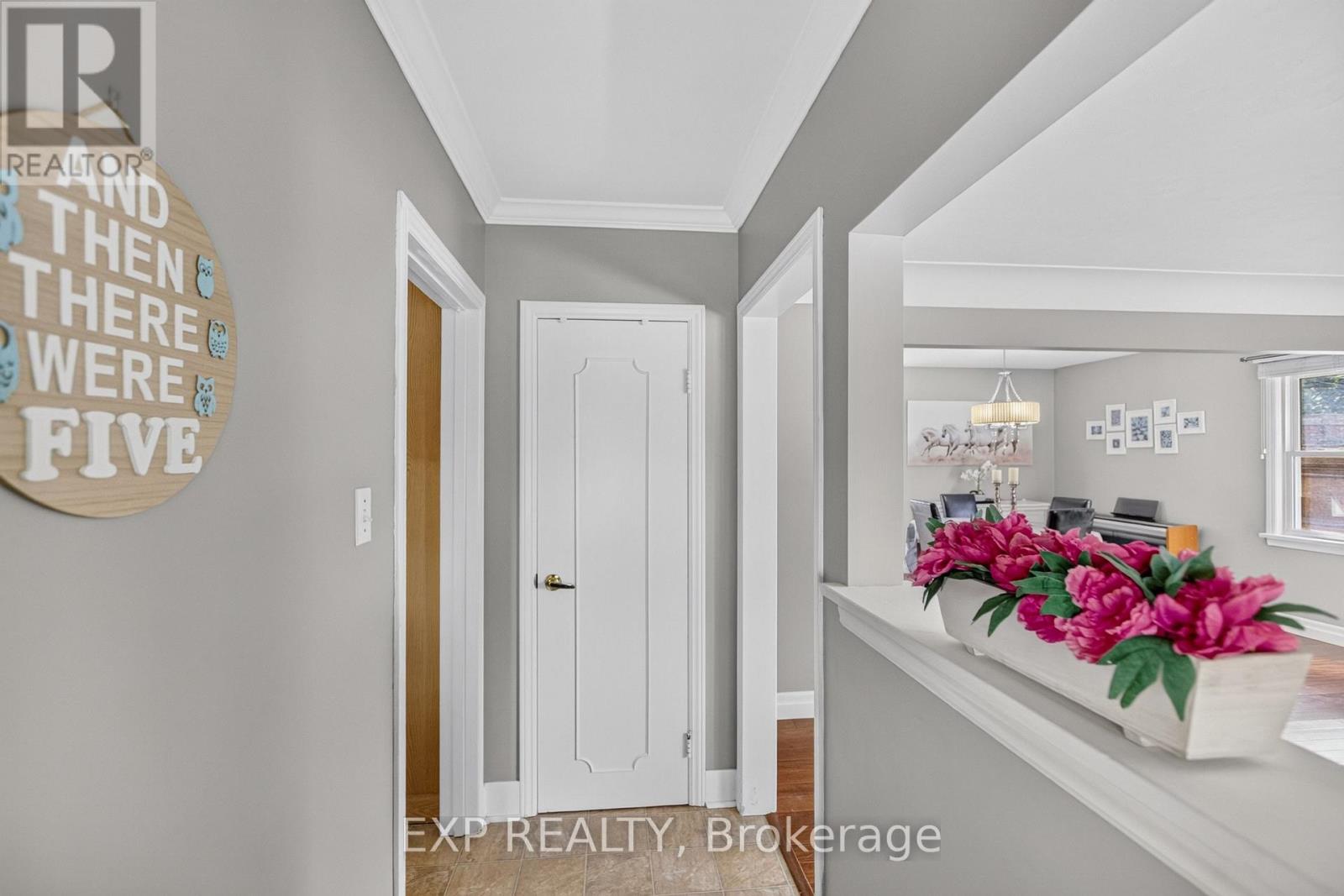 531 Philip Crescent, Cambridge, Ontario  N3H 2R4 - Photo 5 - X13547348