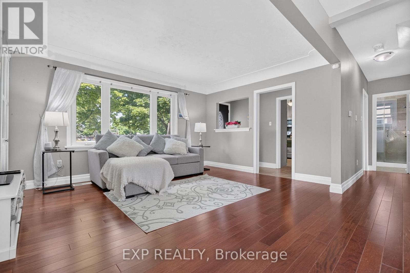 531 Philip Crescent, Cambridge, Ontario  N3H 2R4 - Photo 7 - X13547348