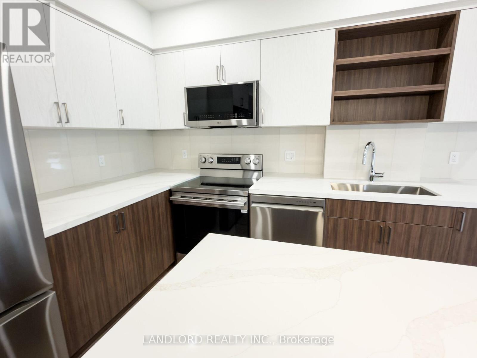 Garden - 104 Frankdale Avenue, Toronto, Ontario  M4J 4A3 - Photo 4 - E13524500
