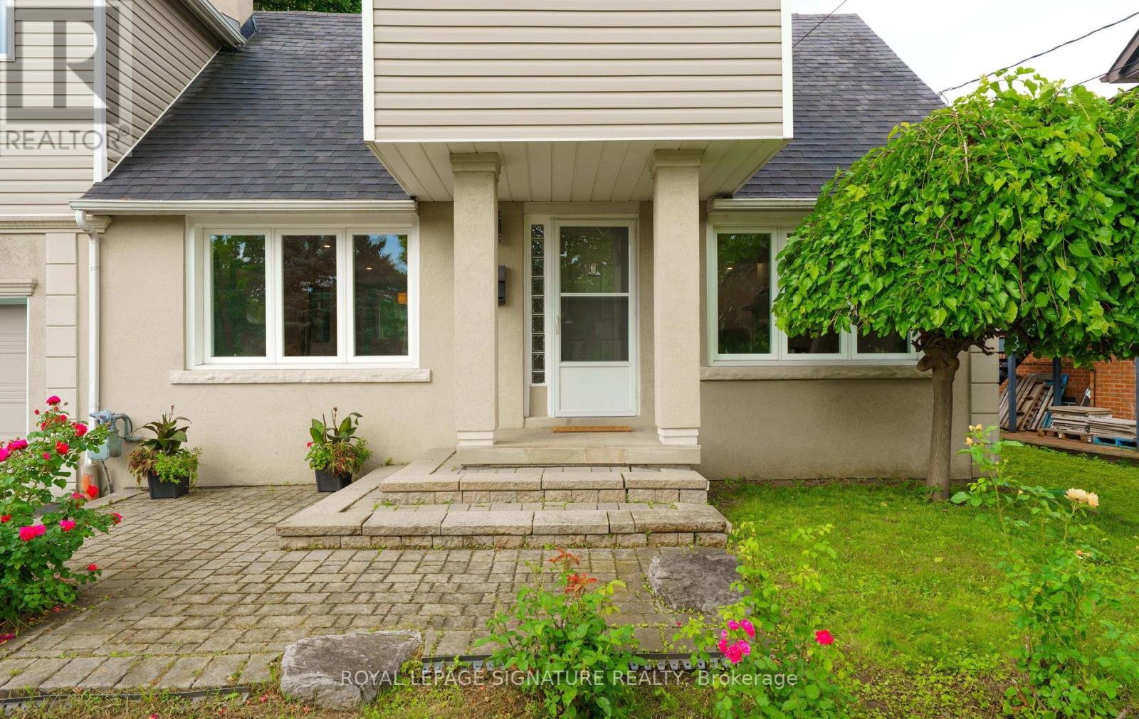 60 Aragon Avenue, Toronto, Ontario  M1T 1X9 - Photo 2 - E13547144
