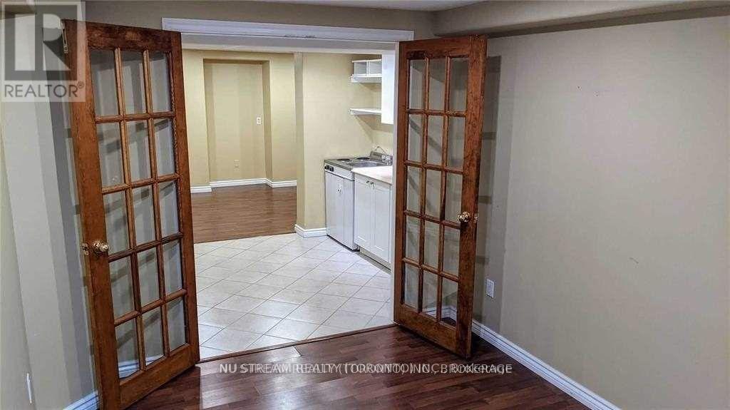 2031 Lumberman Lane, Oakville, Ontario L6M 2Z1 - Photo 23 - W13547004