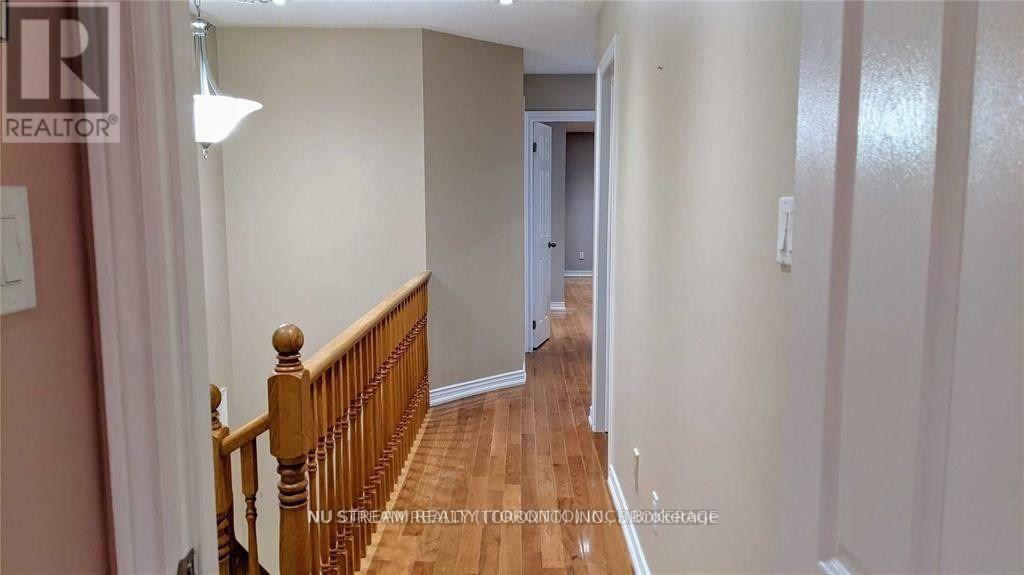 2031 Lumberman Lane, Oakville, Ontario L6M 2Z1 - Photo 13 - W13547004