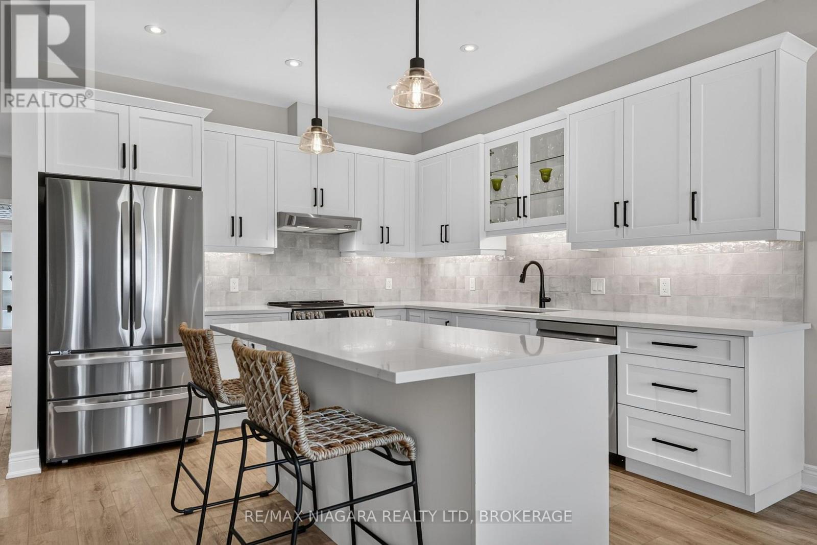 24 Peachtree Lane, Niagara-On-The-Lake, Ontario  L0S 1T0 - Photo 16 - X13547428