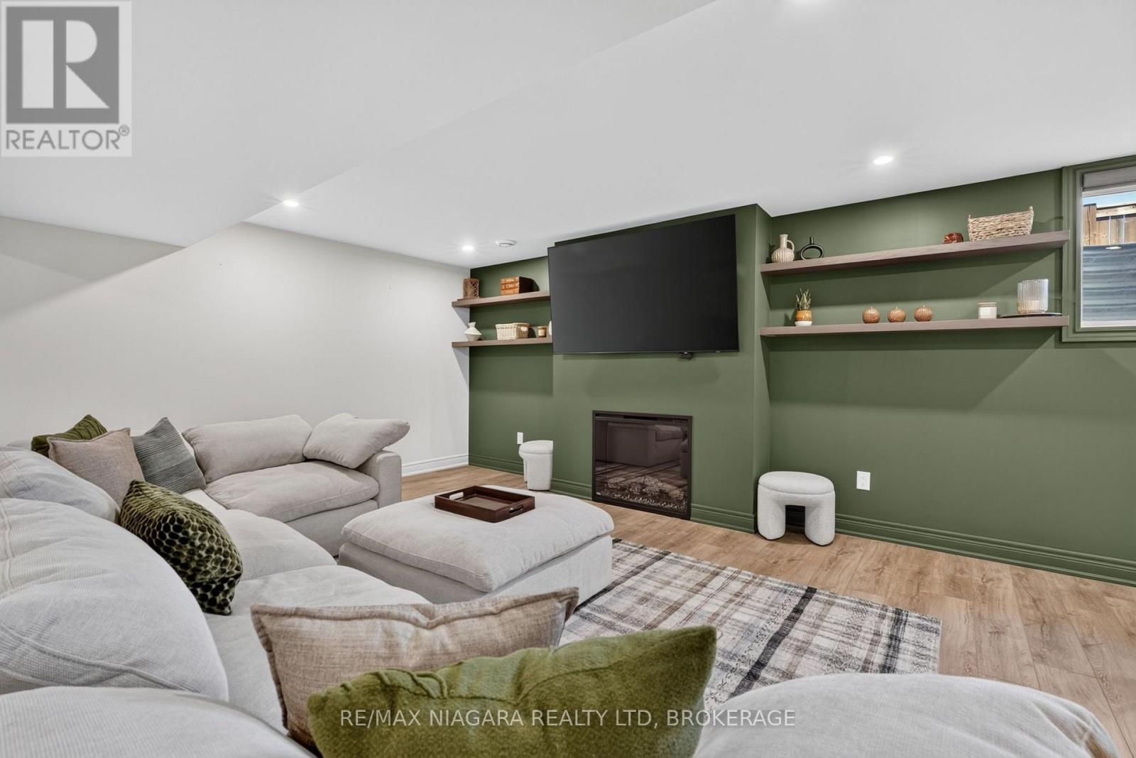 24 Peachtree Lane, Niagara-On-The-Lake, Ontario  L0S 1T0 - Photo 29 - X13547428