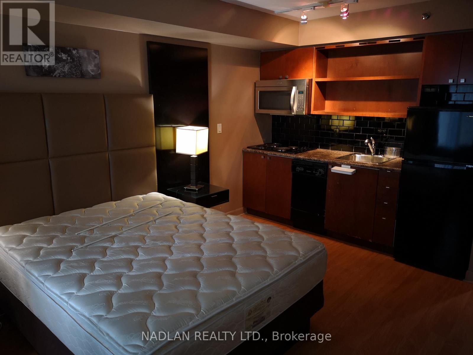 1603 - 200 Victoria Street, Toronto, Ontario M5B 2R3 - Photo 5 - C13547400