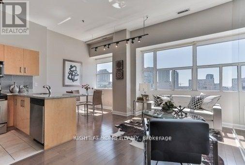 813 - 700 King Street W, Toronto, Ontario M5V 2Y6 - Photo 4 - C13547486