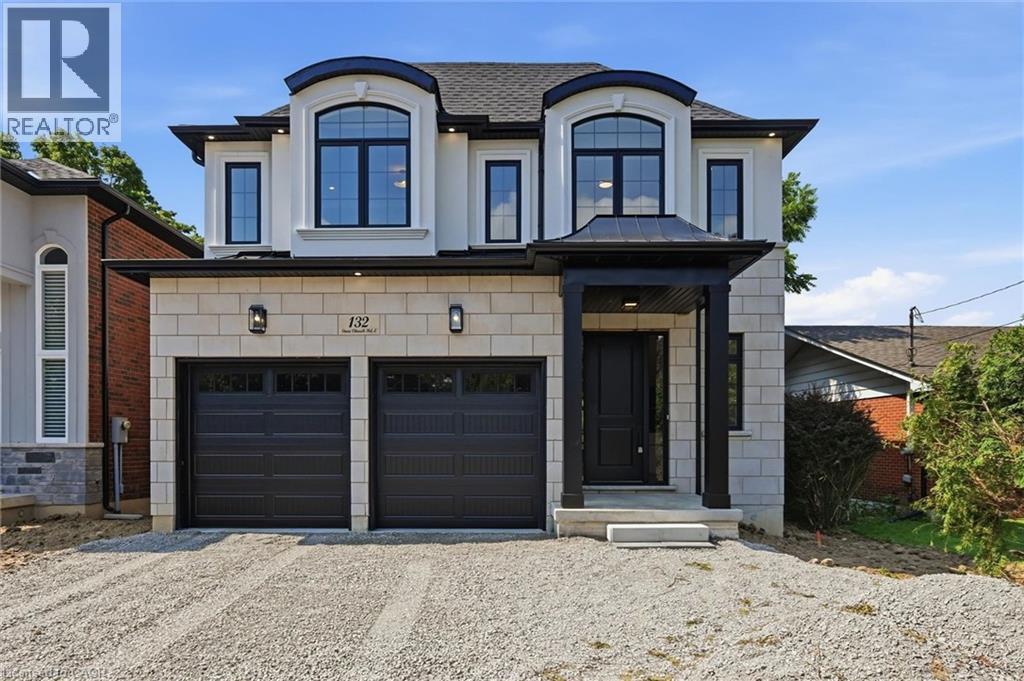 132 STONE CHURCH Road E, Hamilton, Ontario
