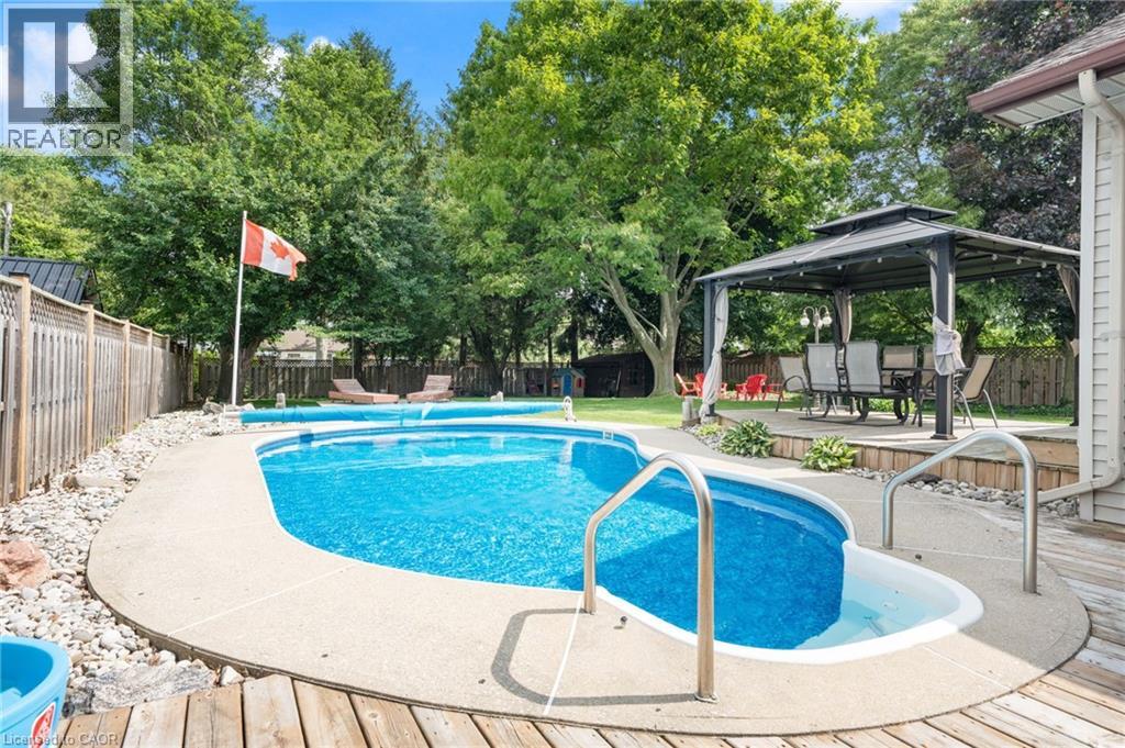 1015 Queen Street, Courtland, Ontario  N0J 1E0 - Photo 27 - 40842654