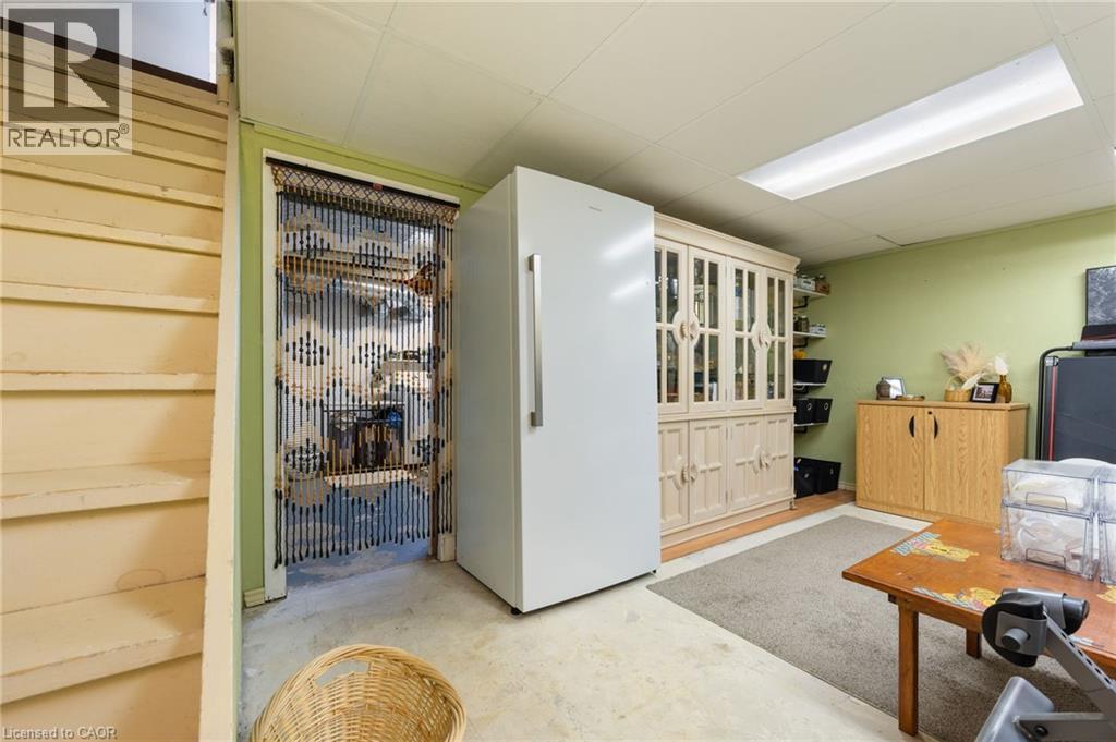 1015 Queen Street, Courtland, Ontario  N0J 1E0 - Photo 22 - 40842654