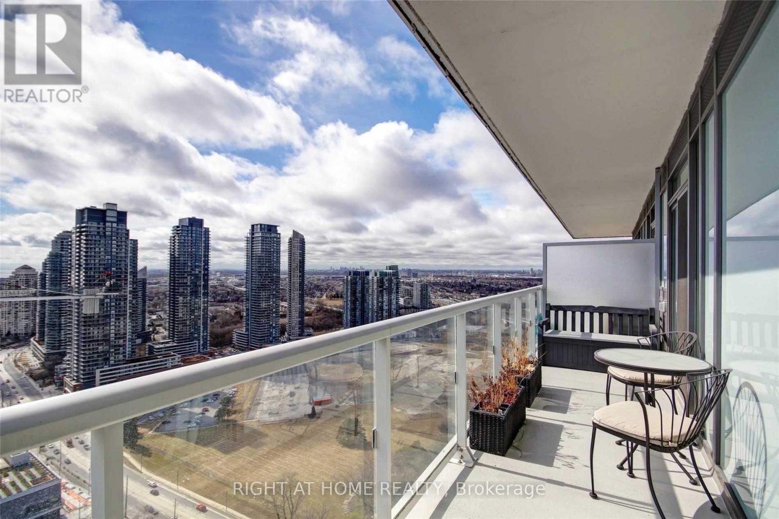 3204 - 56 Annie Craig Drive, Toronto, Ontario  M8V 0C5 - Photo 8 - W13547504