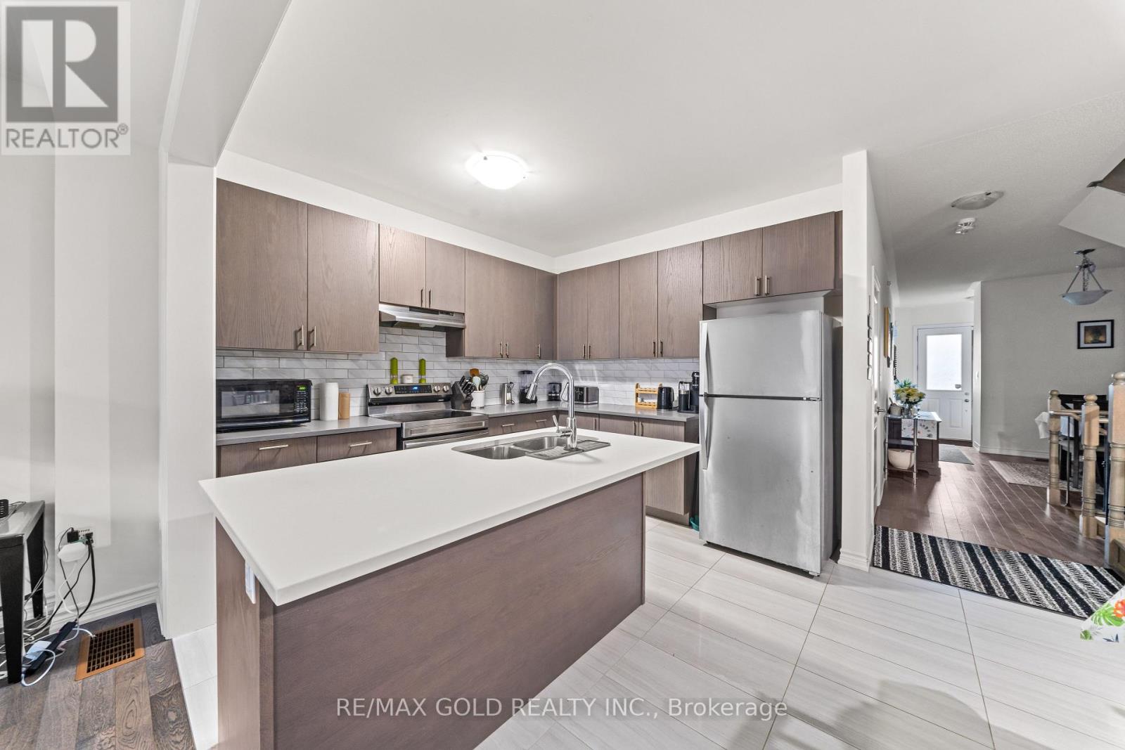 26 Del Grappa Street, Caledon, Ontario  L7C 4L1 - Photo 11 - W13547520