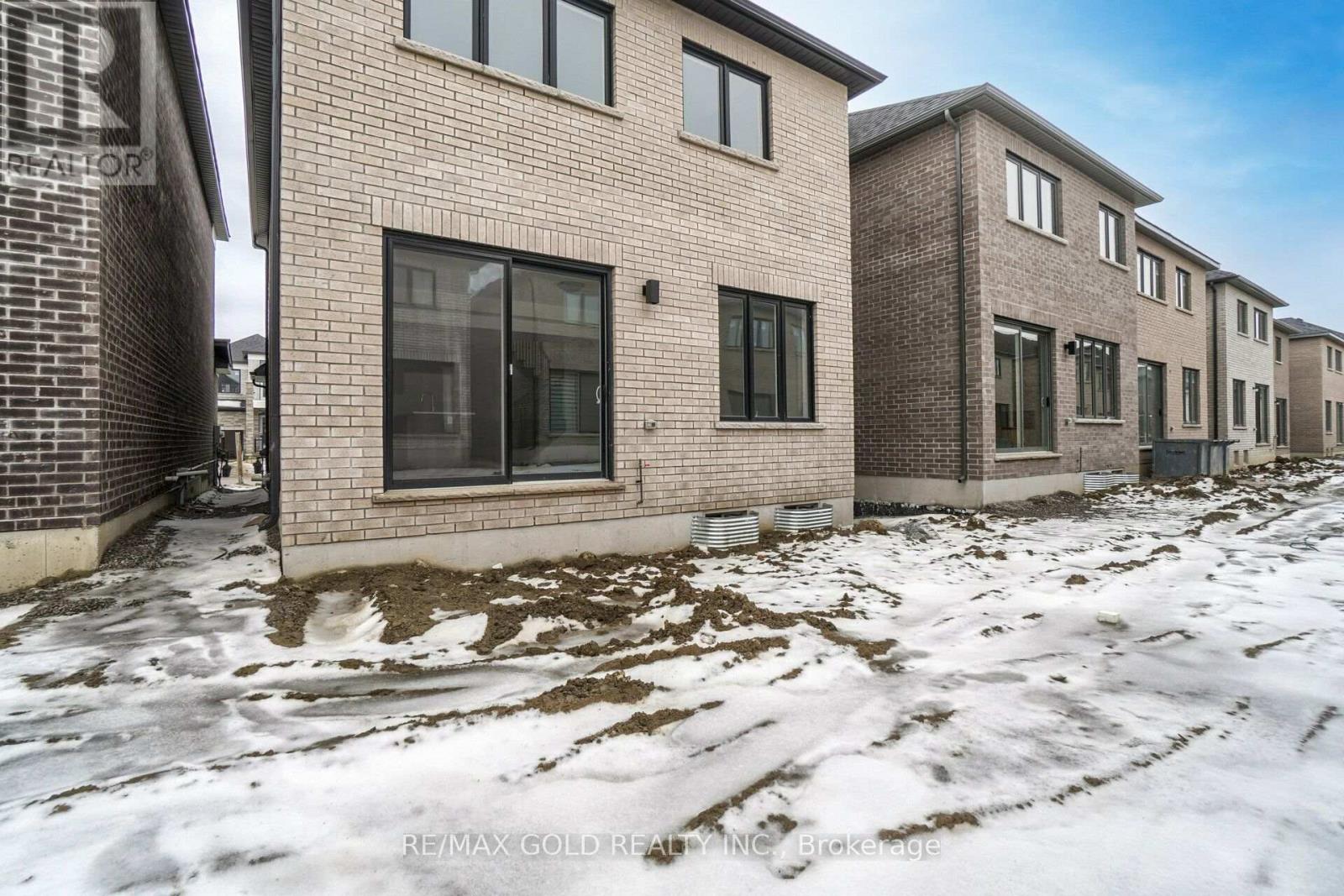 26 Del Grappa Street, Caledon, Ontario  L7C 4L1 - Photo 39 - W13547520