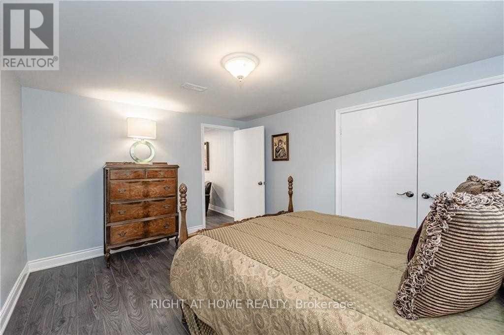 118 Briarwood Crescent, Hamilton, Ontario  L9C 4C4 - Photo 9 - X13547394