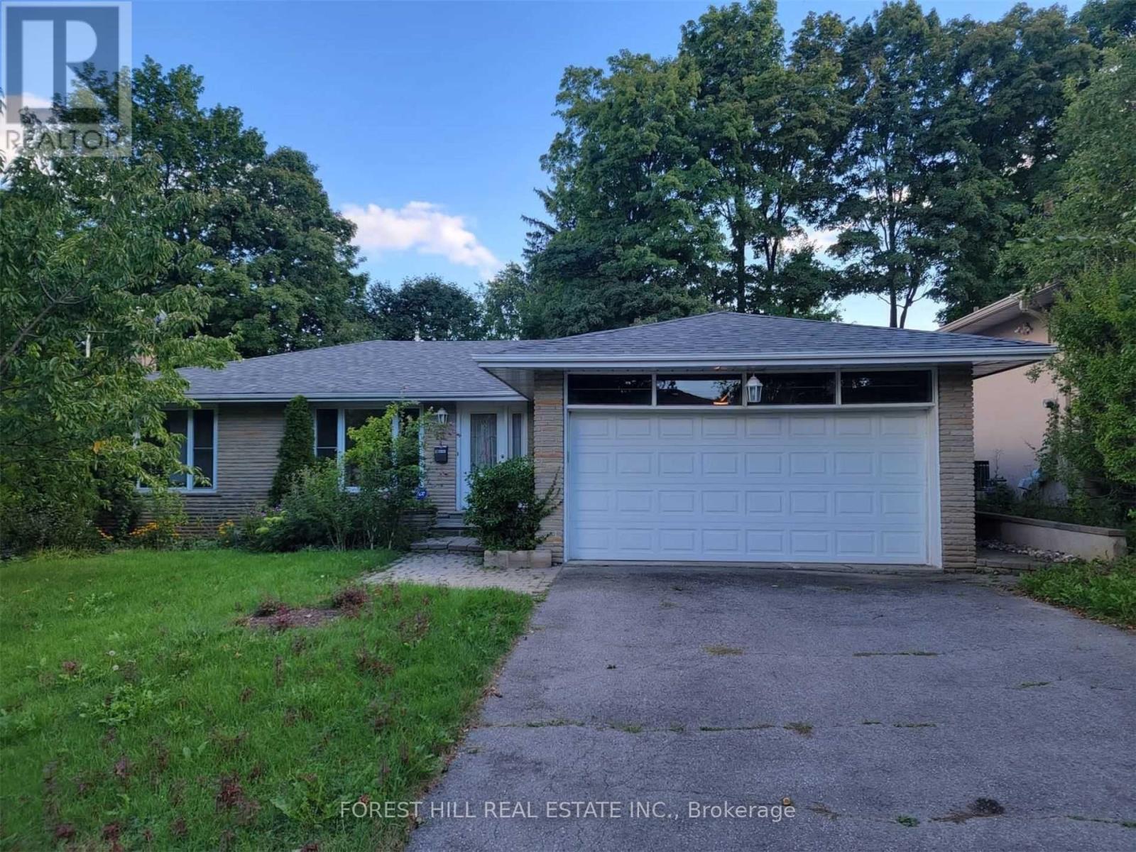 15 Restwell Crescent, Toronto, Ontario  M2K 2A1 - Photo 2 - C13529344