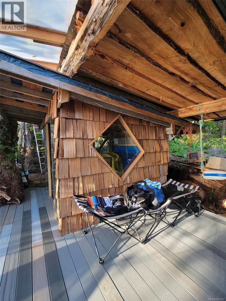 28 Hot Springs, Tofino, British Columbia  V0R 2Z0 - Photo 13 - 1041552