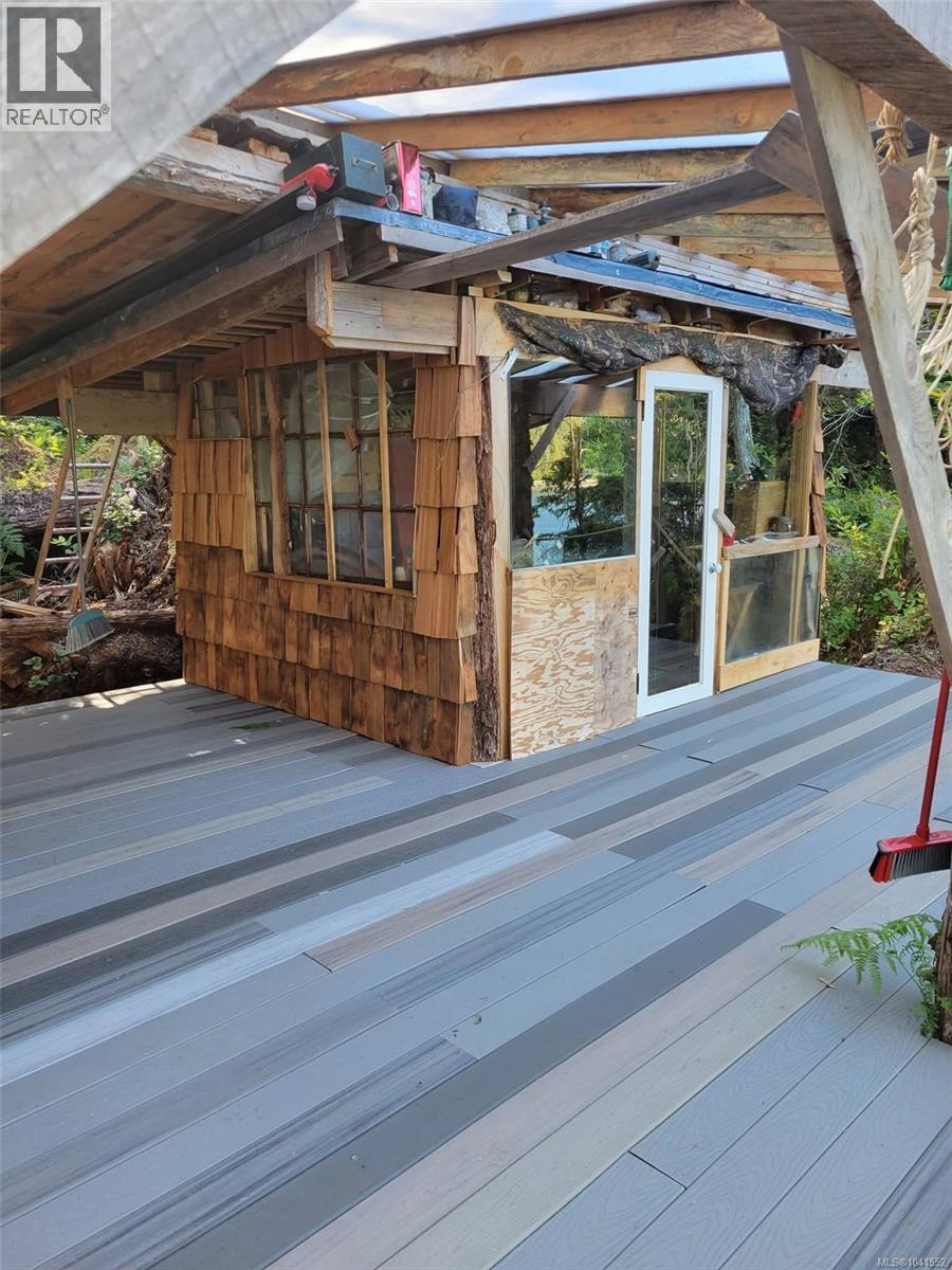 28 Hot Springs, Tofino, British Columbia  V0R 2Z0 - Photo 8 - 1041552