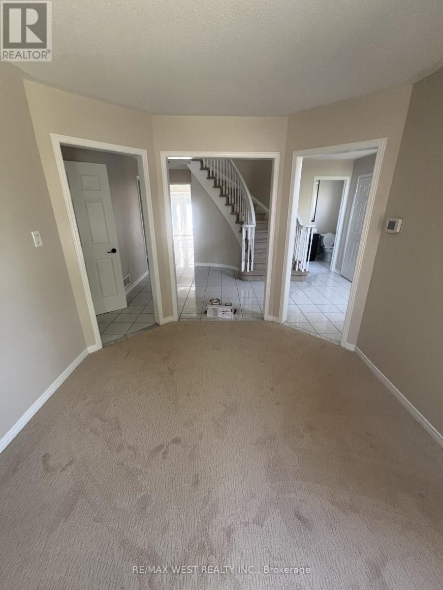 60 Furrow Drive, Whitby, Ontario  L1R 1Y7 - Photo 14 - E13526936