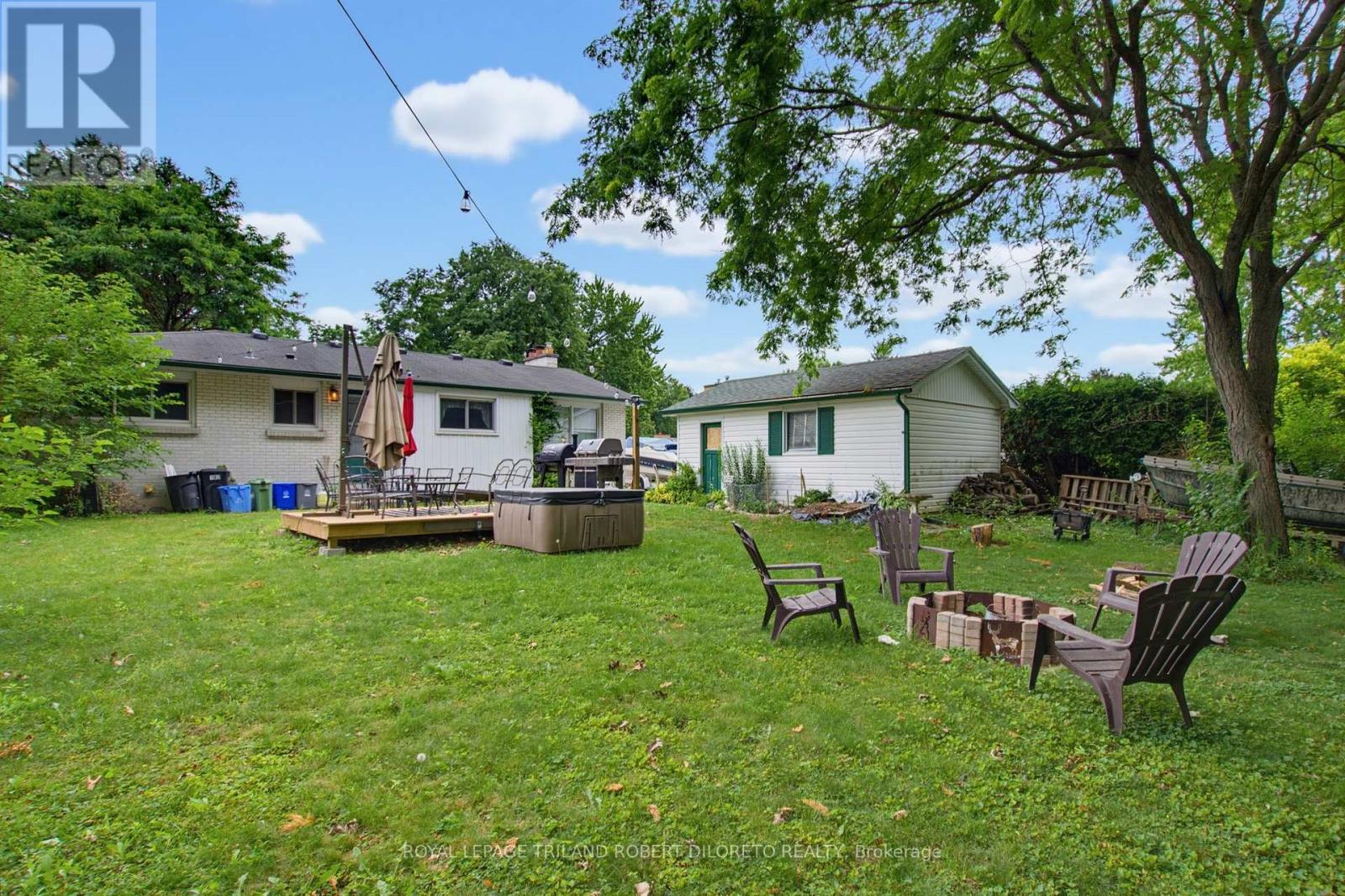 102 Honeysuckle Crescent, London East, Ontario  N5Y 4P4 - Photo 9 - X13547616