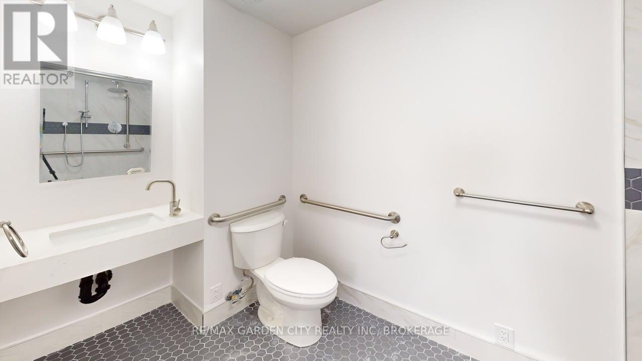 Main - 670 Upper Wellington Street, Hamilton, Ontario  L9A 3R1 - Photo 11 - X13547652