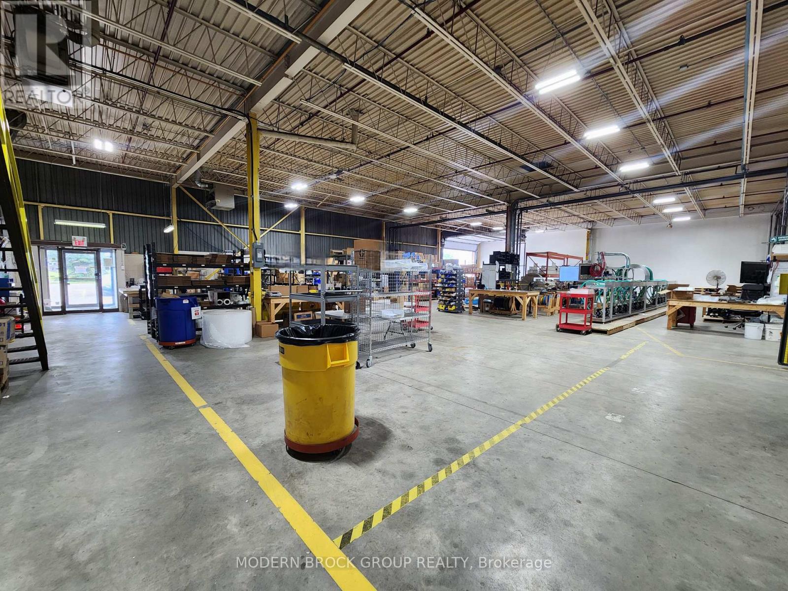 Unit 1 - 1325 California Avenue, Brockville, Ontario  K6V 5V5 - Photo 2 - X13547668