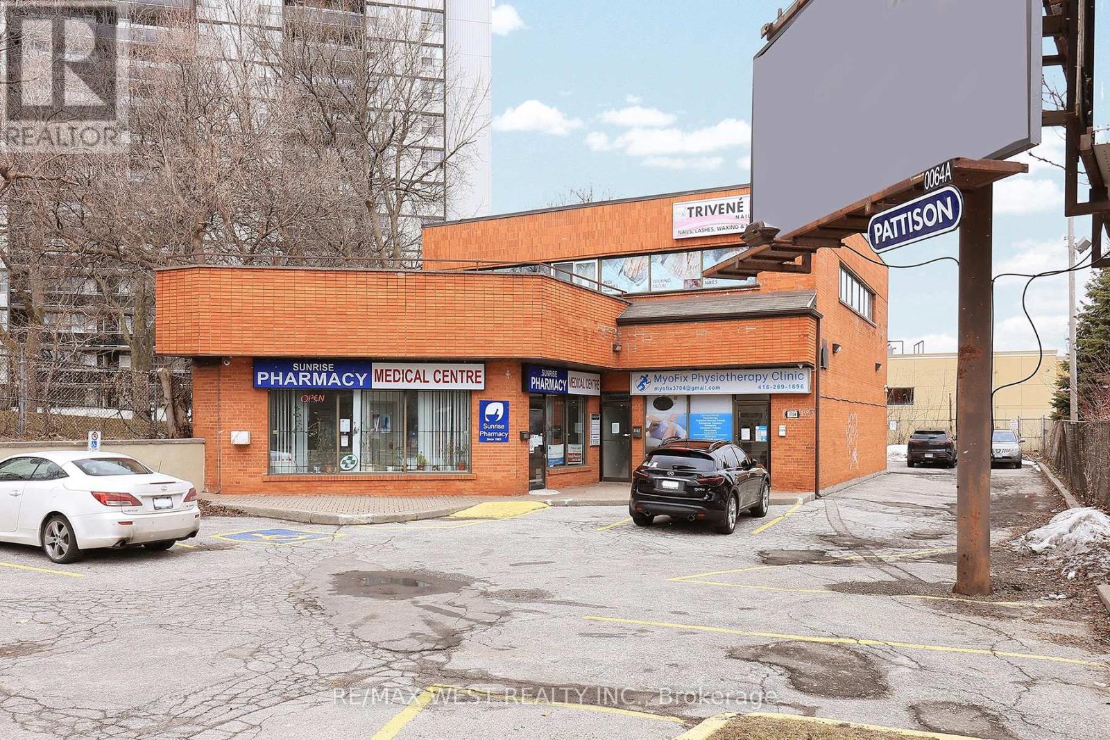 3702 Kingston Road, Toronto, Ontario  M1J 3H3 - Photo 23 - E12926728