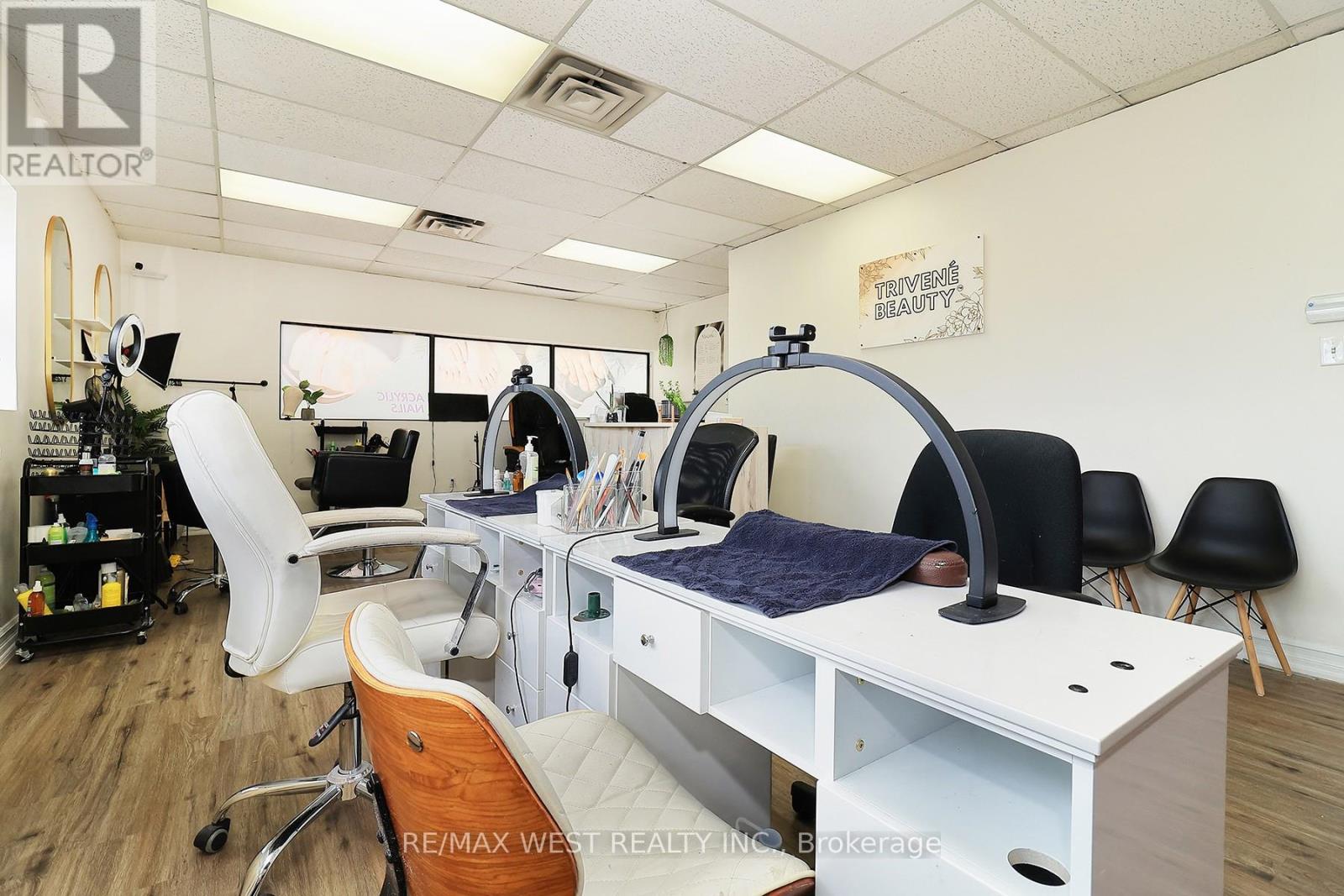 3702 Kingston Road, Toronto, Ontario  M1J 3H3 - Photo 7 - E12926728