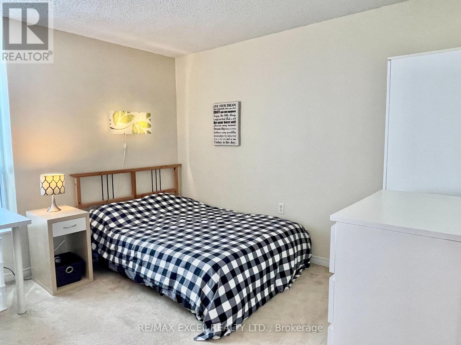 201 - 28 Olive Avenue, Toronto, Ontario  M2N 7E6 - Photo 3 - C13547546