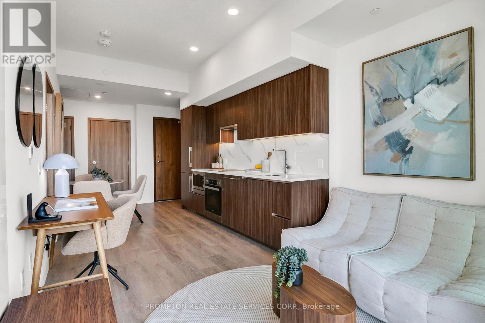 3515 - 3 Concord Cityplace Way, Toronto, Ontario  M5V 0X4 - Photo 11 - C13547552