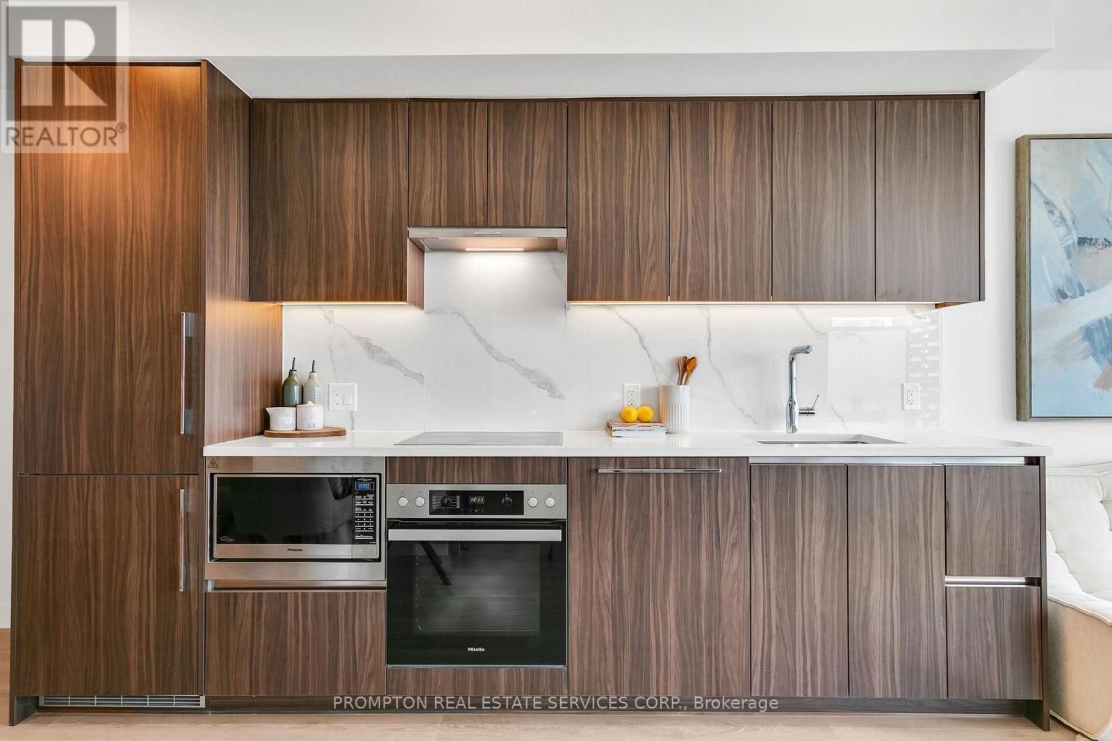 3515 - 3 Concord Cityplace Way, Toronto, Ontario  M5V 0X4 - Photo 18 - C13547552