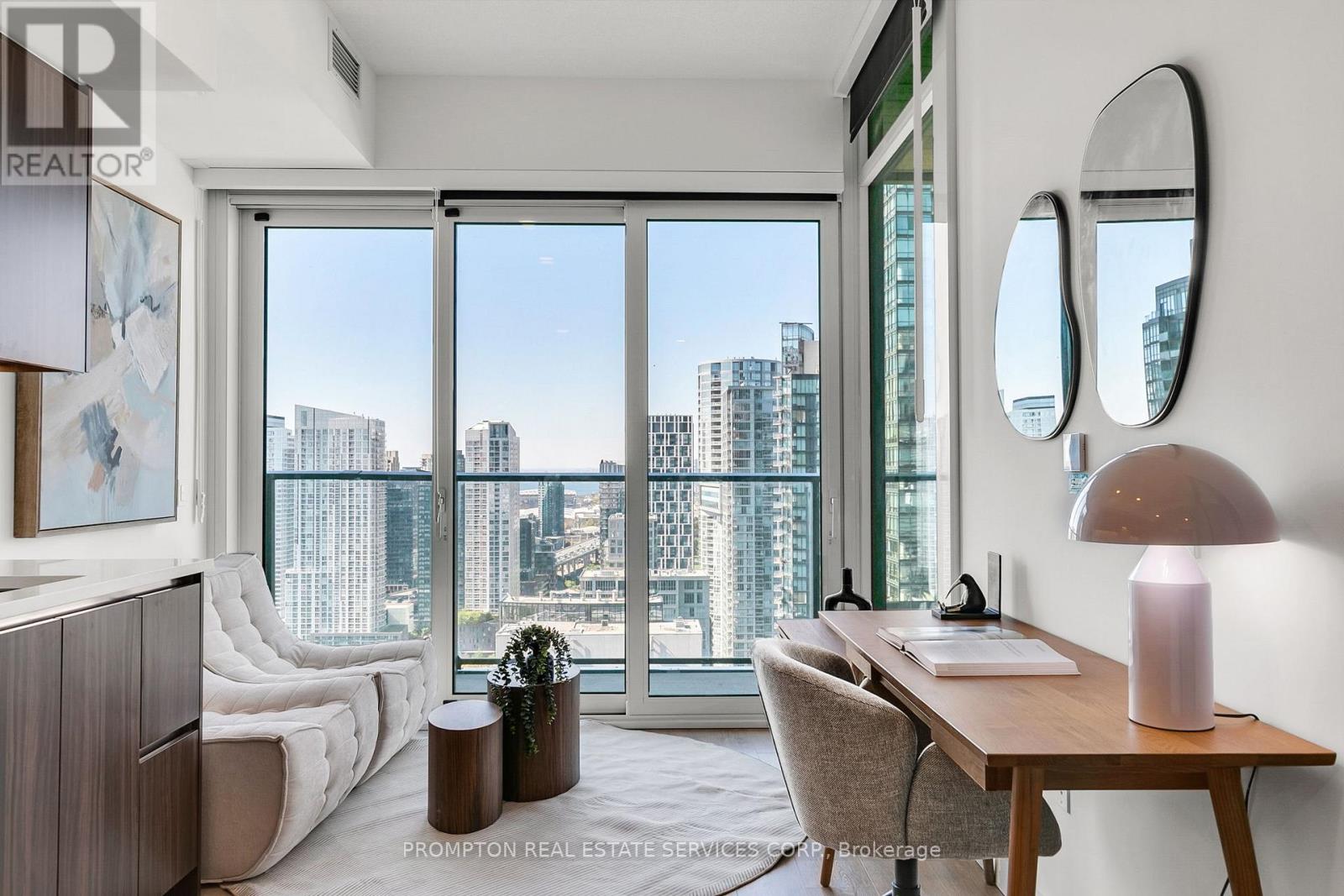 3515 - 3 Concord Cityplace Way, Toronto, Ontario  M5V 0X4 - Photo 7 - C13547552